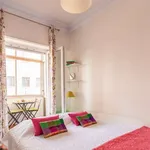 Rent a room in lisbon