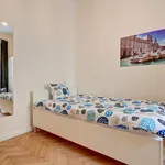 Rent 4 bedroom apartment in Prague