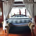 Rent 5 bedroom house of 500 m² in Bangkok