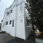 Rent 3 bedroom apartment in Mount Eden