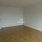 Rent 3 bedroom apartment of 65 m² in Châtillon