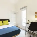 Rent a room of 83 m² in madrid