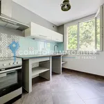 Rent 3 bedroom apartment of 54 m² in VERGEZET