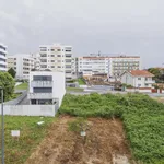 Quarto de 100 m² em porto