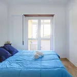 Rent a room in lisbon