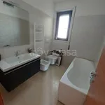 Rent 4 bedroom apartment of 100 m² in Acquaviva delle Fonti