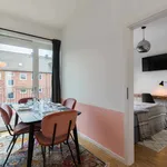 Rent a room of 107 m² in Hamburg