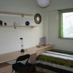 Rent a room in Valencia']