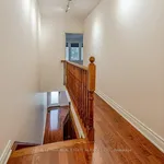 Maison de 5414 m² avec 3 chambre(s) en location à Toronto (Corso Italia-Davenport)