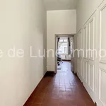 Appartement de 96 m² avec 2 chambre(s) en location à Nîmes