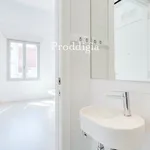 Rent 1 bedroom apartment of 35 m² in Barcelona