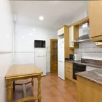 Rent a room of 95 m² in madrid