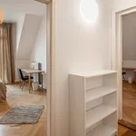 Rent a room of 108 m² in Munich