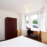 Rent 6 bedroom house in Pontypridd