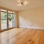 Rent 3 bedroom flat in Scotland