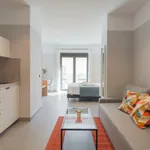 Rent 1 bedroom apartment of 35 m² in Málaga