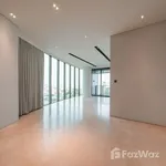 Rent 2 bedroom apartment of 179 m² in Bangkok