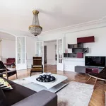 Rent 4 bedroom apartment of 249 m² in Paris