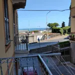 Affitto 4 camera appartamento di 90 m² in Celle Ligure