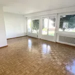 Miete 4 Schlafzimmer wohnung von 78 m² in Marly