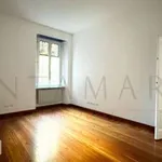 Rent 3 bedroom apartment of 102 m² in Milan