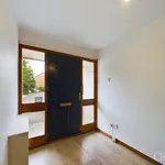 Rent 4 bedroom apartment in Belfast