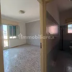 Affitto 3 camera appartamento di 84 m² in Catania