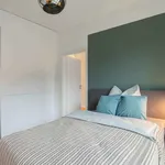 Rent a room of 107 m² in Hamburg