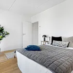 Rent 2 bedroom apartment of 71 m² in København