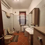 Rent 4 bedroom apartment of 197 m² in Foligno