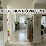 Rent 3 bedroom apartment of 90 m² in Bolzano