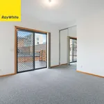 Rent 2 bedroom apartment in Wollongong