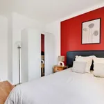 Rent a room in paris