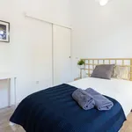 Rent a room of 100 m² in Madrid