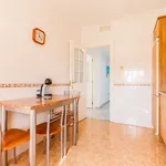 Alquilo 4 dormitorio apartamento de 70 m² en Montilla