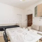 Rent 2 bedroom apartment of 50 m² in Milano