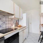 Appartement de 65 m² avec 2 chambre(s) en location à Paris