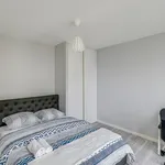 Appartement de 85 m² avec 5 chambre(s) en location à Cergy