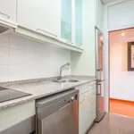 Rent 3 bedroom apartment of 65 m² in Barcelona