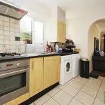 Rent 3 bedroom flat in Epsom and Ewell