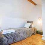 Rent 1 bedroom apartment of 65 m² in lisbon