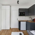 Rent 1 bedroom apartment of 14 m² in Paris 17