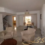 Rent 4 bedroom house of 170 m² in Marbella