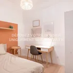 Rent 2 bedroom apartment of 33 m² in Marseille