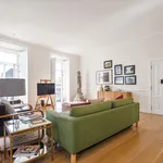 Rent 1 bedroom apartment of 1098 m² in Lisbon