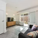 Rent 2 bedroom flat in London