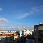 Rent 2 bedroom apartment of 52 m² in lisbon