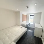 Rent 5 bedroom flat in Bristol