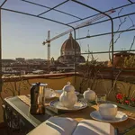 Rent 4 bedroom apartment of 50 m² in Florence