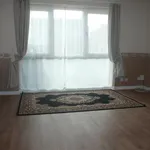 Rent 3 bedroom house in East Midlands